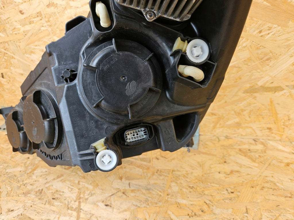 Frontscheinwerfer Ford Focus JX7B-13W029-CE Rechts Scheinwerfer Headlight SCH4335414501fb