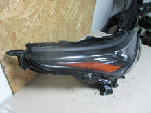 Load image into Gallery viewer, Frontscheinwerfer Toyota Highlander Rechts Scheinwerfer Headlight SCH8033851760eq