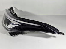 Laden Sie das Bild in den Galerie-Viewer, Frontscheinwerfer Toyota C-Hr Chr 81150-F42800 81110-YP2800 LED Ein Satz SCH6957522360ka