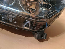 Load image into Gallery viewer, Frontscheinwerfer Renault Captur 260106693 Rechts Scheinwerfer Headlight SCH3069266308un