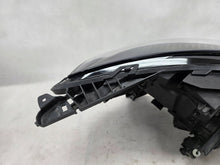 Laden Sie das Bild in den Galerie-Viewer, Frontscheinwerfer Renault Clio I 5 260600149R LED Links Scheinwerfer Headlight SCH4988176274ey