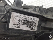 Laden Sie das Bild in den Galerie-Viewer, Frontscheinwerfer Citroën C5 II Break I 9689037880 Xenon Rechts Headlight SCH2548068794id
