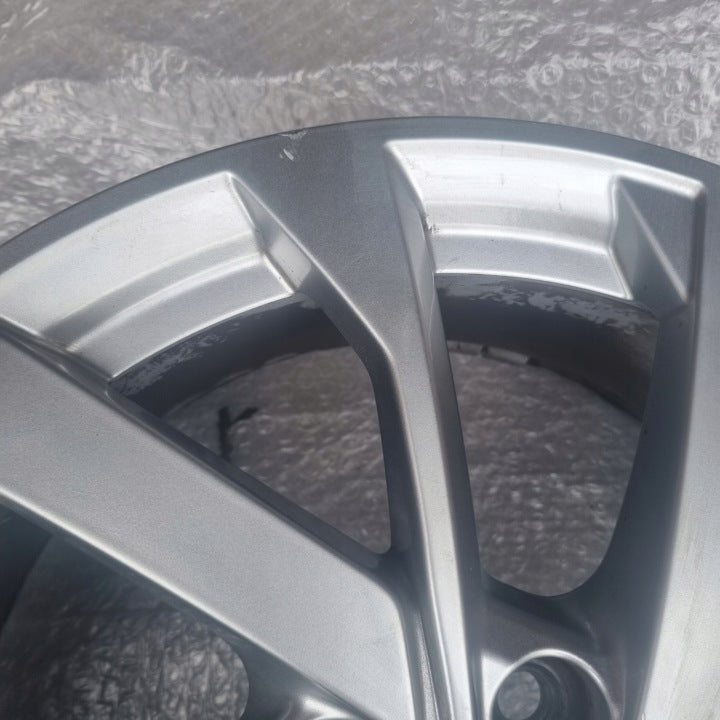 1x Alufelge 16 Zoll 6.5" 5x112 40ET Glanz Silber 82A601025B Audi Rim Wheel FEL5237663473pl
