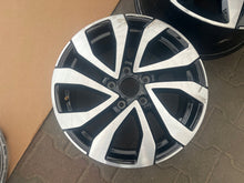 Laden Sie das Bild in den Galerie-Viewer, 1x Alufelge 16 Zoll 7.0&quot; 5x112 48ET Glanz Schwarz 5H0601025AC VW Golf Viii