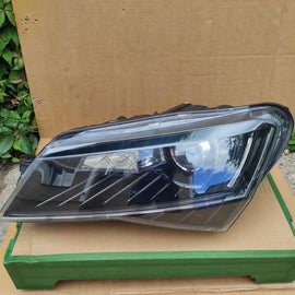 Frontscheinwerfer Skoda Superb III 3V1941015B Xenon Links Scheinwerfer Headlight SCH1018627453bs