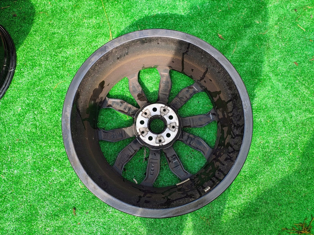 1x Alufelge 20 Zoll 9.5" 5x120 43ET Glanz Graphit 6877330 BMW X3 G01 G02 Mg 6 FEL3713730736ej