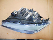 Load image into Gallery viewer, Frontscheinwerfer BMW E91 E90 7202583 7240247 Xenon Links Scheinwerfer Headlight SCH2835339626ww