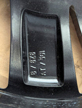 Load image into Gallery viewer, 1x Alufelge 17 Zoll 7.0" 5x112 45ET 57A601025AA Skoda Karoq Rim Wheel FEL8111053740yz