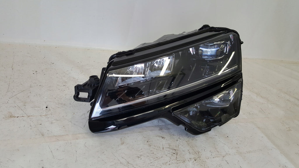 Frontscheinwerfer Skoda Karoq 57B941015D Full LED Links Scheinwerfer Headlight SCH9267236331gp