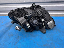 Laden Sie das Bild in den Galerie-Viewer, Frontscheinwerfer Mercedes-Benz 2059062106 LED Links Scheinwerfer Headlight SCH7916600576uv