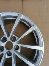 Laden Sie das Bild in den Galerie-Viewer, 1x Alufelge 17 Zoll 7.5" 5x112 36ET 4K0601025 Audi A6 C8 Rim Wheel FEL9930500131na