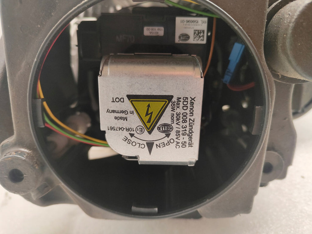 Frontscheinwerfer Mercedes-Benz W164 Xenon Ein Stück (Rechts oder Links)