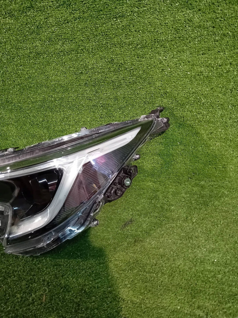 Frontscheinwerfer Toyota Corolla CSC28679 Links Scheinwerfer Headlight SCH4872277317po