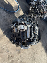 Laden Sie das Bild in den Galerie-Viewer, Motor Audi Seat Skoda VW CKF 2.0 TDI Diesel Engine Unkomplett