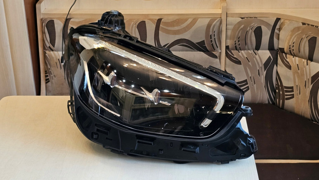 Frontscheinwerfer Mercedes-Benz W213 A2139069209 LED Rechts Headlight SCH9898739051rt