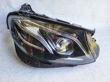 Laden Sie das Bild in den Galerie-Viewer, Frontscheinwerfer Mercedes-Benz W213 A2139064804 LED Rechts Headlight SCH3544904481nj