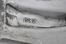 Load image into Gallery viewer, 1x Alufelge 15 Zoll 6.5&quot; 5x120 42ET Glanz Silber 1095369 BMW 3 E46 E90 Rim Wheel