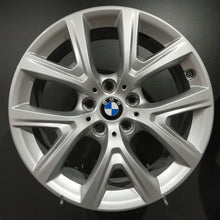 Laden Sie das Bild in den Galerie-Viewer, 4x Alufelge 17 Zoll 6.5" 5x112 39ET Glanz Silber 6856076-BM BMW F39 X1 F48 FEL5375346449cz