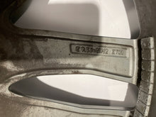 Load image into Gallery viewer, 1x Alufelge 21 Zoll 9.5" 5x112 31ET Glanz Grau 4M0601025T Audi Rim Wheel FEL5176463397sc