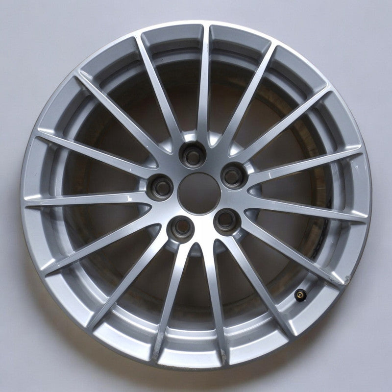 1x Alufelge 17 Zoll 7.5" 5x112 29ET Audi A4 B9 Rim Wheel