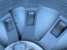 Load image into Gallery viewer, 1x Alufelge 16 Zoll 6.0" 5x100 45ET 2G0601025AF VW Rim Wheel FEL9746135232nc