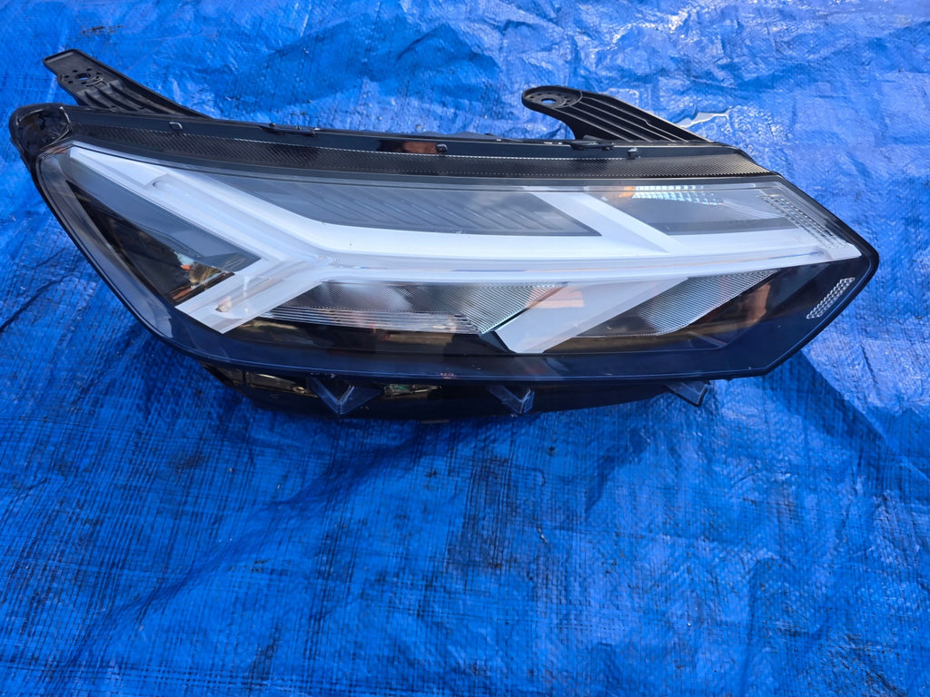 Frontscheinwerfer Dacia Sandero III 260107920 Rechts Scheinwerfer Headlight SCH3831989928cn