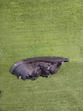 Laden Sie das Bild in den Galerie-Viewer, Frontscheinwerfer Hyundai I30 92102-2RXXX Rechts Scheinwerfer Headlight SCH5384640899vr