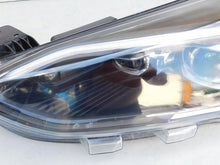 Laden Sie das Bild in den Galerie-Viewer, Frontscheinwerfer Ford Focus JX7B-13E017-AF Full LED Links Headlight SCH7760053986wp