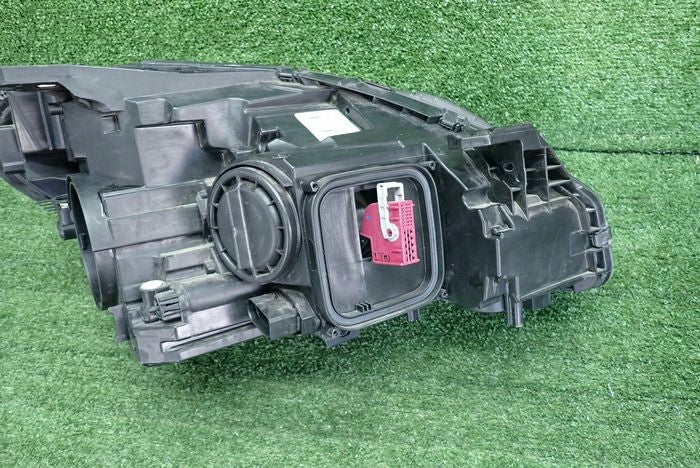 Frontscheinwerfer Mercedes-Benz W246 A2468207761 Links Scheinwerfer Headlight SCH2749404401ux