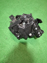 Laden Sie das Bild in den Galerie-Viewer, Frontscheinwerfer Mazda Cx60 Cx-60 KR9R51030 Rechts Scheinwerfer Headlight SCH2488040289im