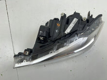 Laden Sie das Bild in den Galerie-Viewer, Frontscheinwerfer BMW 3 F30 F31 7314531 729609 Links Scheinwerfer Headlight SCH9849123097ml