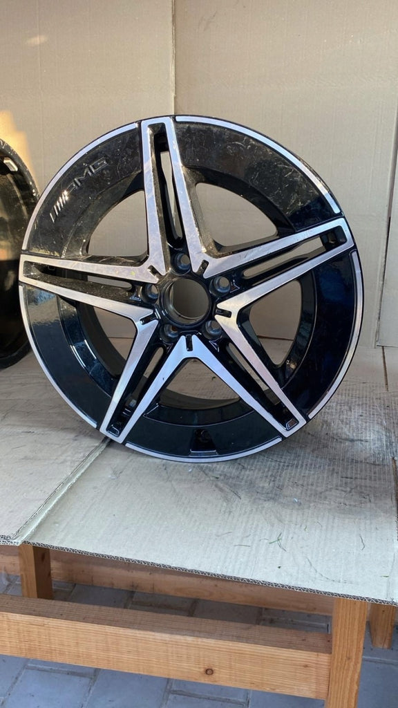 1x Alufelge 18 Zoll 7.5" 5x112 40ET Glanz A2064011700 Mercedes-Benz W206 FEL8339646605th