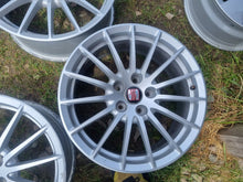 Laden Sie das Bild in den Galerie-Viewer, 4x Alufelge 17 Zoll 7.5" 5x112 29ET Glanz Silber 8W0601025E Audi Allroad FEL3232247530jj