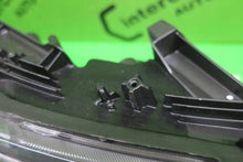 Laden Sie das Bild in den Galerie-Viewer, Frontscheinwerfer Peugeot 2008 I 9825313680 LED Rechts Scheinwerfer Headlight