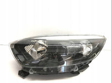 Laden Sie das Bild in den Galerie-Viewer, Frontscheinwerfer Renault Captur I 260607817R Links Scheinwerfer Headlight SCH6396481050vh