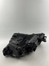 Laden Sie das Bild in den Galerie-Viewer, Frontscheinwerfer Skoda Superb III 3V1941016D 992941571AA LED Rechts Headlight