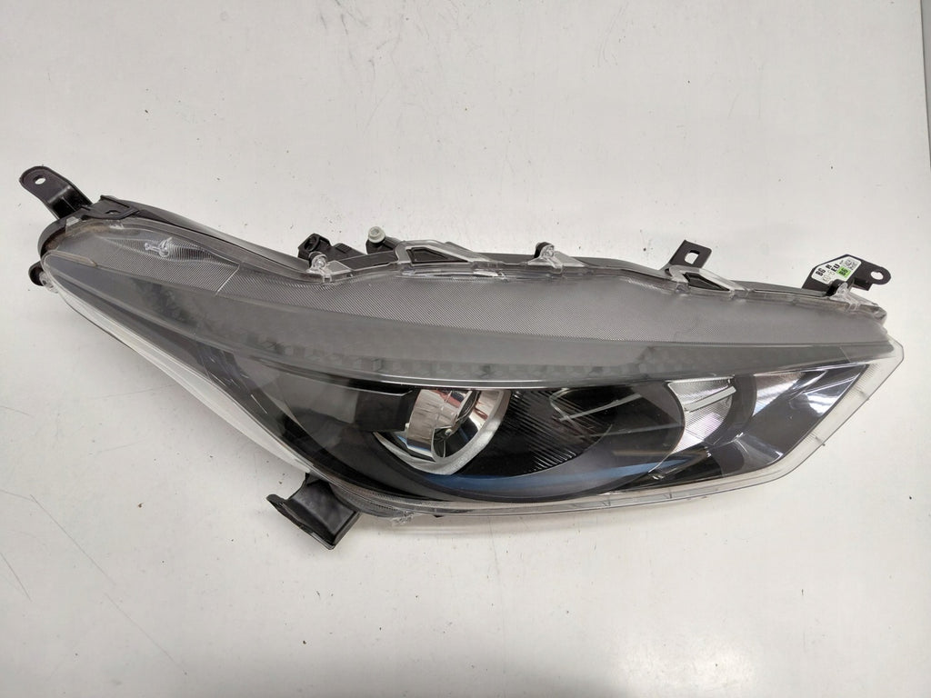 Frontscheinwerfer Toyota Yaris Rechts Scheinwerfer Headlight SCH1798611996my