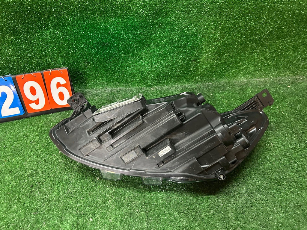 Frontscheinwerfer Ford Focus MX7B13E014EB EB1090041 Full LED Rechts Headlight SCH7838369059qu