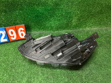Load image into Gallery viewer, Frontscheinwerfer Ford Focus MX7B13E014EB EB1090041 Full LED Rechts Headlight SCH7838369059qu