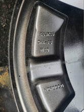 Load image into Gallery viewer, 1x Alufelge 16 Zoll 6.5" 4x100 45ET Glanz Schwarz 403006547R Dacia Sandero I FEL2139115109qr