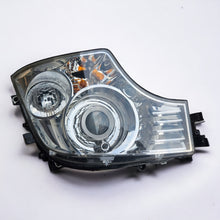 Laden Sie das Bild in den Galerie-Viewer, Frontscheinwerfer Mercedes-Benz A9608200739 Xenon Rechts Scheinwerfer Headlight