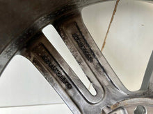 Load image into Gallery viewer, 1x Alufelge 18 Zoll 2GA601025G VW T-Roc Rim Wheel FEL4226553187mn