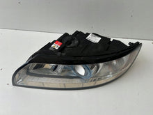 Load image into Gallery viewer, Frontscheinwerfer Volvo S40 V50 31265698 Xenon Links Scheinwerfer Headlight SCH8548365993fn