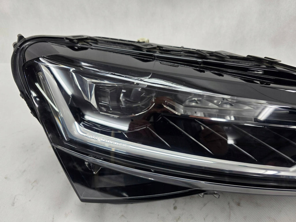Frontscheinwerfer Skoda Superb III 3V1941016 85122000 Rechts Headlight SCH1461455075bv