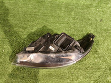 Laden Sie das Bild in den Galerie-Viewer, Frontscheinwerfer Ford Focus F1EB13W029G Rechts Scheinwerfer Headlight SCH6593370281ki