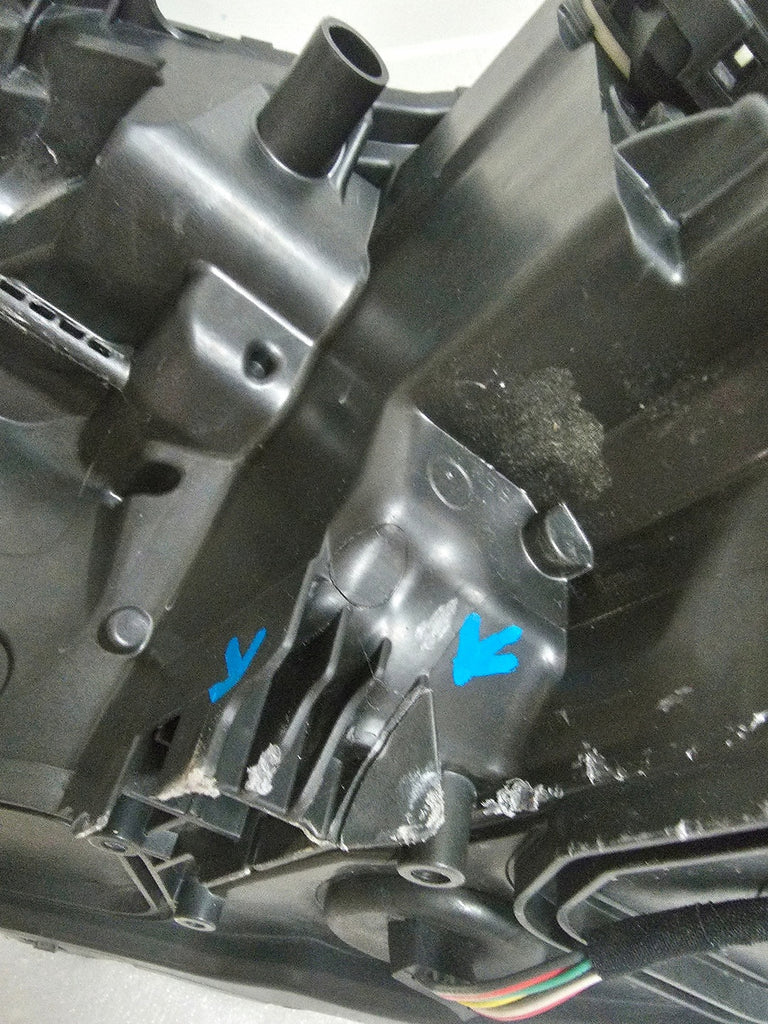 Frontscheinwerfer Toyota Auris 8113002K30 LED Rechts Scheinwerfer Headlight