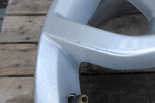 Laden Sie das Bild in den Galerie-Viewer, 1x Alufelge 17 Zoll 7.0&quot; 5x108 50ET Volvo Rim Wheel