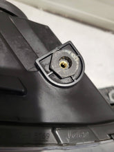 Load image into Gallery viewer, Frontscheinwerfer VW Scirocco 1K8941005G Ein Satz Scheinwerfer Headlight SCH3338663050zx
