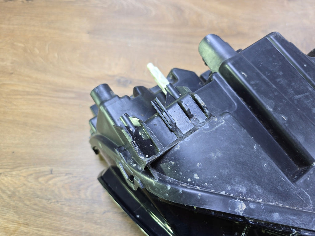 Frontscheinwerfer Dacia Duster 260603515R LED Ein Stück (Rechts oder Links)