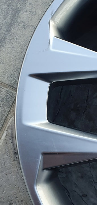1x Alufelge 20 Zoll 8.5" 5x114.3 54ET Glanz Silber 52910P2450 Kia Sorento I FEL7083264178iy